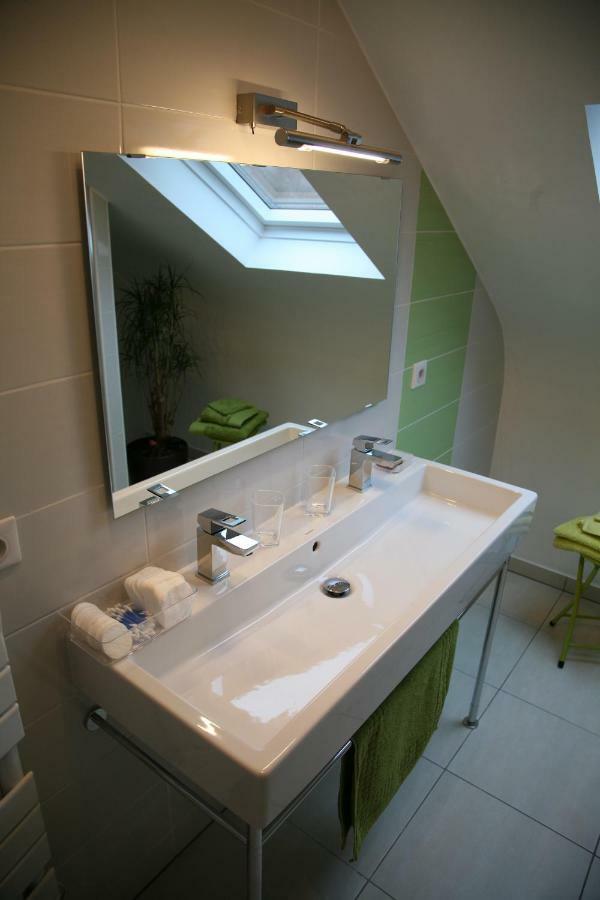Les Chambres Du Beau Regard Ville  Exterior photo